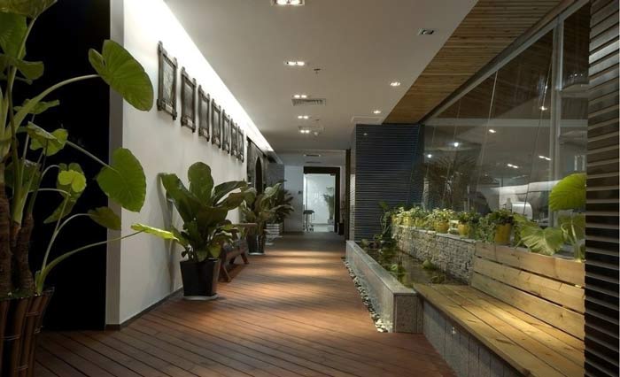 重點(diǎn)裝飾,形成視覺中心