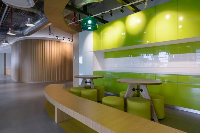 香料公司辦公室接待區(qū)域裝修設計案例效果圖