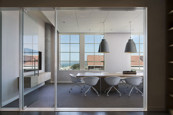 高科技公司辦公室會議室裝修設(shè)計(jì)效果圖