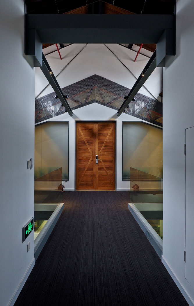 實業投資公司二樓辦公室玄關裝修設計效果圖