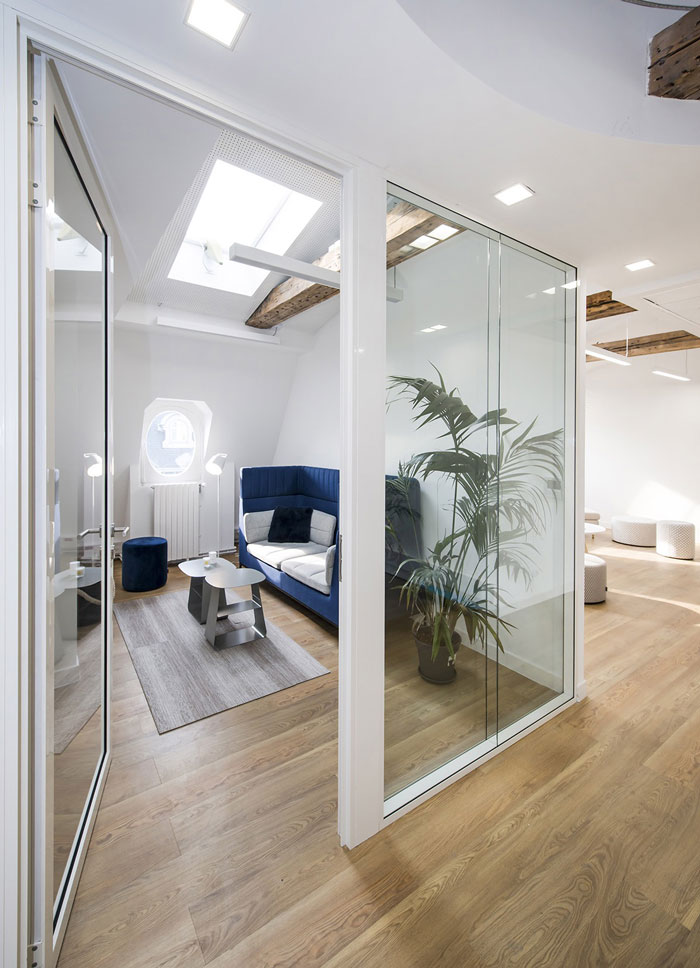 金融公司辦公室進門區裝修設計效果圖