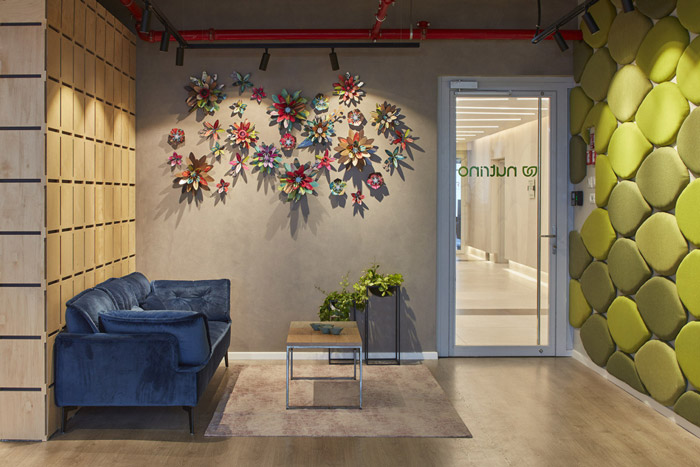 營(yíng)養(yǎng)科技公司辦公室進(jìn)門區(qū)設(shè)計(jì)方案