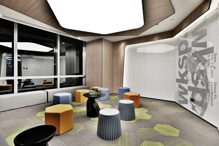 聯合辦公討論室裝修效果圖