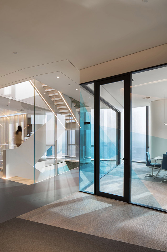 集團辦公室樓梯設計效果圖